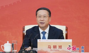 外交部:少数外部势力妄图搞“以台制华”是在玩火 玩火者必自焚