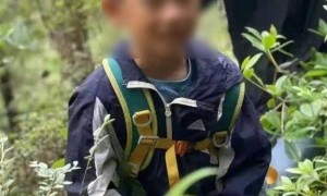 8岁自闭症男童死因公布,“又冷又饿无助死亡”